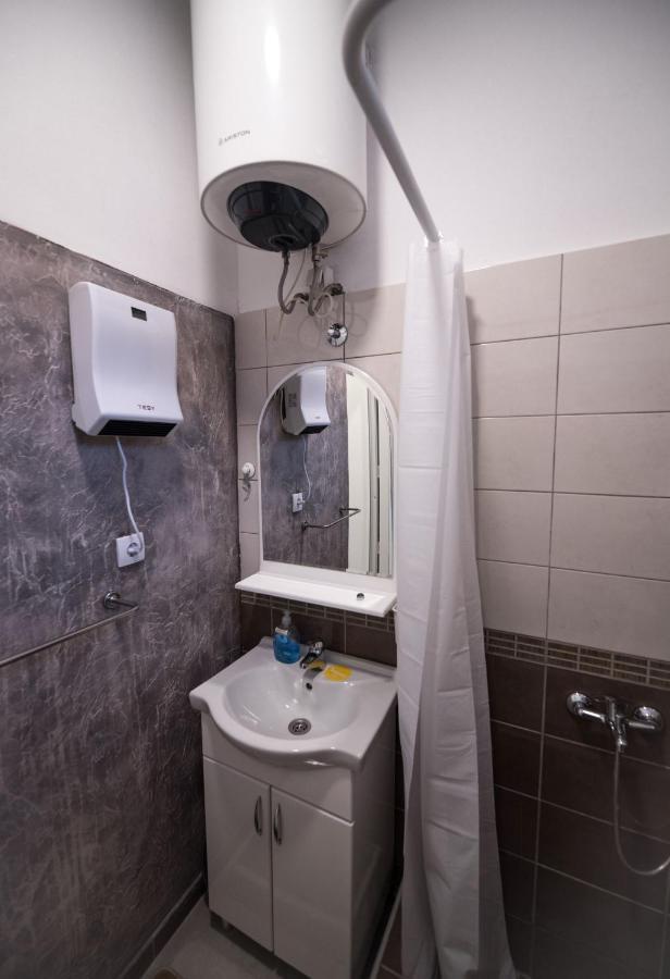 Hostel Evropa Nikšić Exterior foto