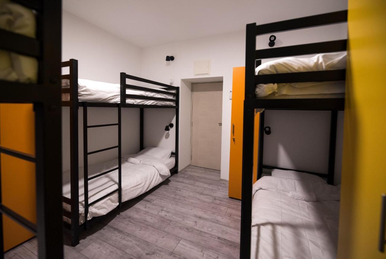 Hostel Evropa Nikšić Exterior foto